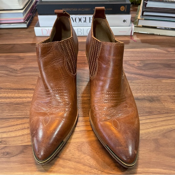 Frye Faye shootie / bootie in caramel leather, size 11 - Picture 2 of 5